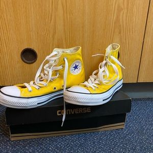 Converse 🔆💛